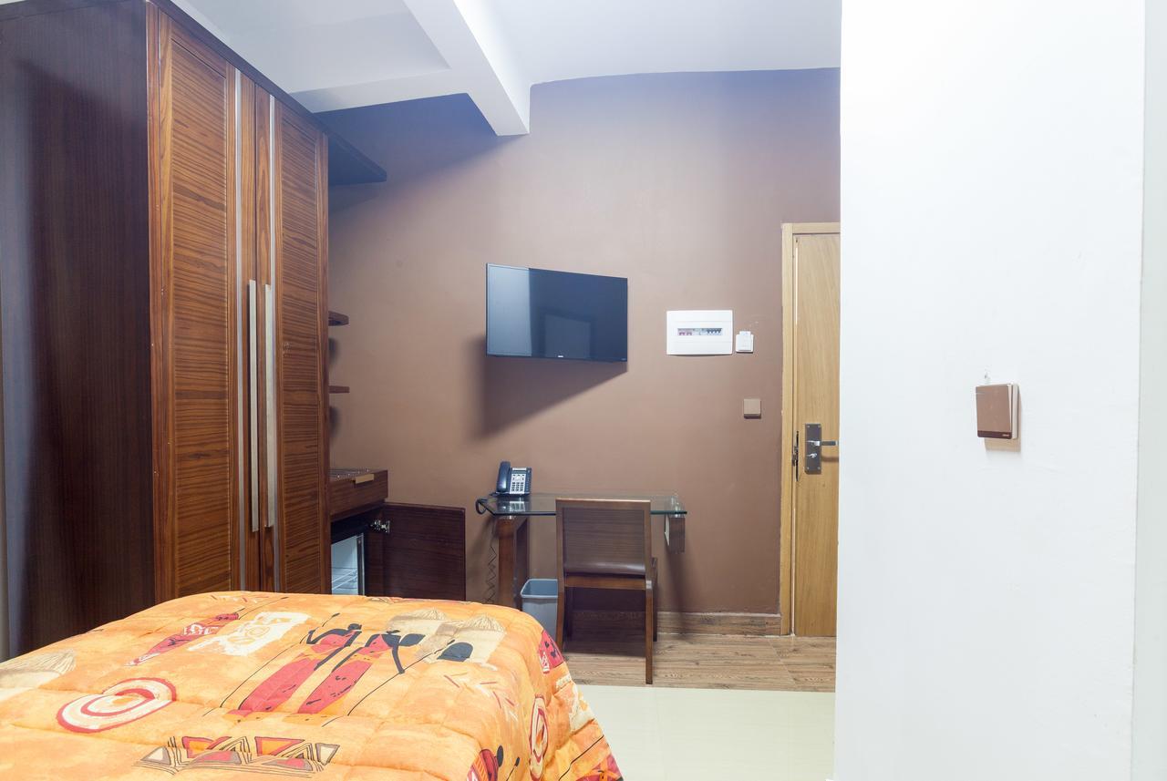 Wakola Hotel Cheikh Anta Dakar Dış mekan fotoğraf