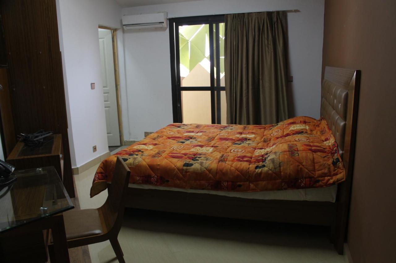 Wakola Hotel Cheikh Anta Dakar Dış mekan fotoğraf